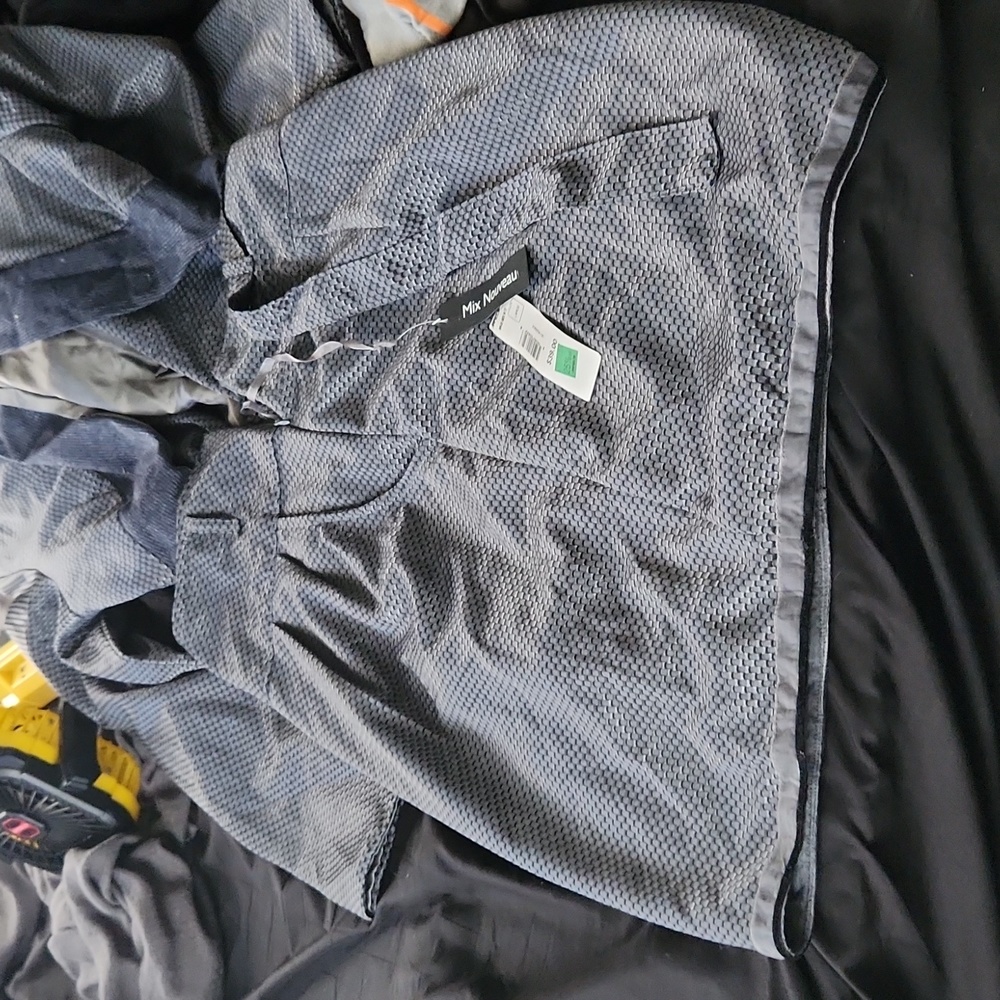 Grey suit set 😍 - Picture 8 of 8
